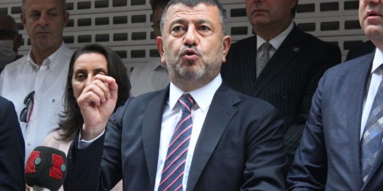 CHP’li Ağbaba: Aile ve Sosyal Hizmetler il binasının bodrumunda 5 bin uyuşturucu hap ele geçirildi