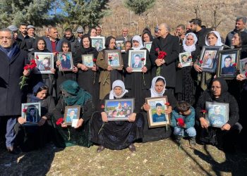 CHP’li M.Vekilleri, Roboski katilamının mağdurlarıyla görüştü: Aradan 10 yıl geçti, bir kişi yargılanmadan dava kapandı