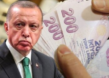 Reuters: Türk lirası birkaç dakikada yüzde yedi değer kaybetti