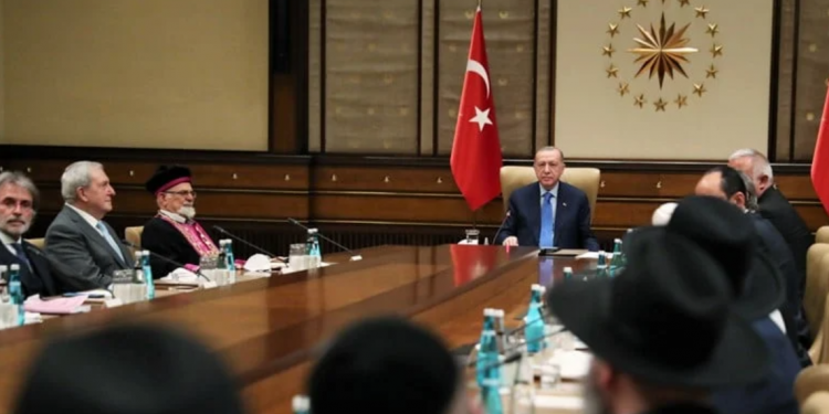 Saray’da ağırlanan haham: Erdoğan’ın özel uçakla bizi Ankara’ya getirtmesi ve akşam yemeğinde ağırlamasını şaşkınlıkla karşıladık