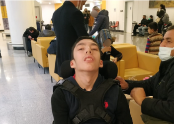 AKP’nin zulüm çarkı, özürlü çocukları da vuruyor: Ağır zihinsel engelli ve otizmli Yakup Ali’nin babasını tutukladılar