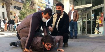 Polisten ‘Barınamayanlar Hareketi’ne darp: 150’yi aşkın kişi gözaltında