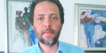 Barış akademisyenlerine hukuksuzluk sürüyor: OHAL Komisyonu Anayasa Mahkemesi’nin kararını tanımıyor