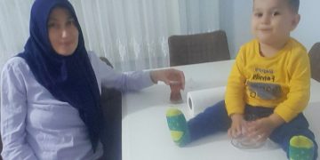 Anne ve babası tutuklandı: 2,5 yaşındaki İhsan Arif üç kişiyle birlikte karantina koğuşunda