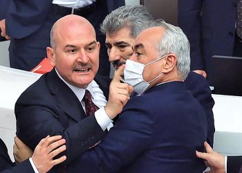 CHP’li Özkoç AKP Bakanı için: Soylu El Kaide lideri birini TC vatandaşı yapmış, kimse bir şey demeyecek mi?