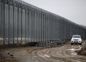 Yunanistan’dan Türkiye sınırına 26 kilometrelik yeni ek duvar