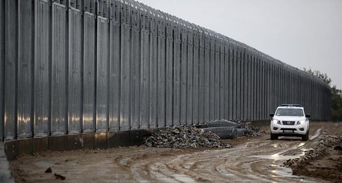 Yunanistan’dan Türkiye sınırına 26 kilometrelik yeni ek duvar