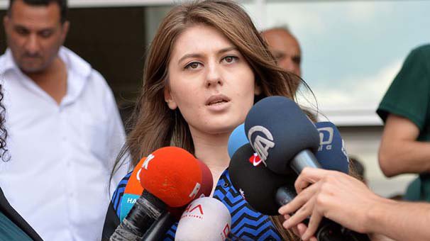 Saray adaleti, Çin’e rahmet okuttu: Uygur aktivist, babasını savunduğu için 5 yıldır tutkulu Av. Yılmazer’in soykırımına dikkat çekti