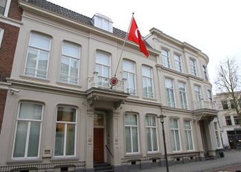 Erdoğan’ın ihale düzeni Almanya’da: Konsoloslukların vize işlemleri yandaş şirkete ihalesiz verildi