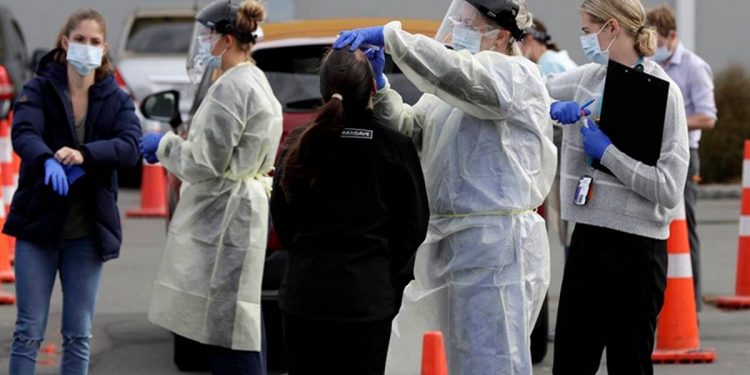 Avustralya’da rekor seviye: Kovid-19’un Delta ve Omicron’e yakalananın sayısı, 400 binin üzerine çıktı