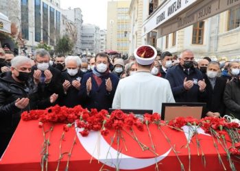 Fatma Girik son yolculuğuna dualarla uğurlandı