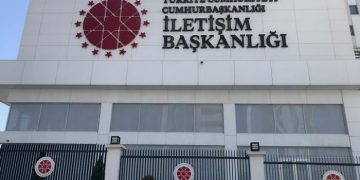 AKP rejminin gasp ettiği Hizmet Hareketi’ne ait yurt binası: İletişim Başkanlığı’ndaki asansör kazasında iki kişi yaralandı