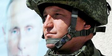 Putin saldırı emri verdi, Rus ordusu ABD ve Avrupa’ya rağmen  Ukrayna’ya girdi