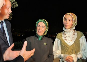 Sümeyye’ye suikast yazışmaları sahte çıktı: 15 Temmuz yalanı ne zaman çökecek?