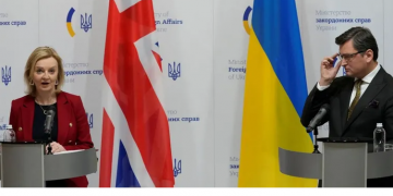 Ukrayna’dan, İngiltere ve Polonya ile üçlü ittifak