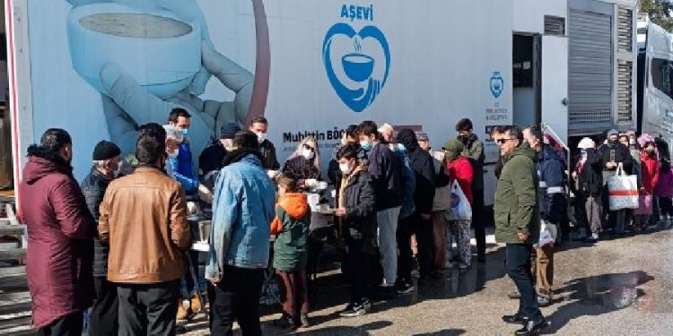 AKP’li Isparta Belediyesi, CHP’nin gönderdiği aşevi TIR’ına su vermedi