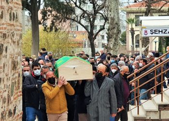Nusret Muğla dualarla uğurlandı: Kalp ilaçları geciktirildi, cezaevinde soğukta battaniyeyle hayat mücadelesine verdi