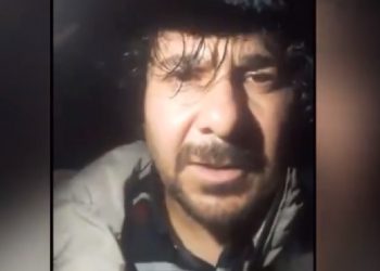 Türk sığınmacılar Yunanistan’dan yardım istedi