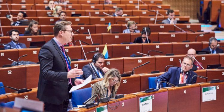 Avrupa Konseyi’nde kayyımları savunan CHP’den iki yüzlü siyaset: İçeride başka dışarıda başka