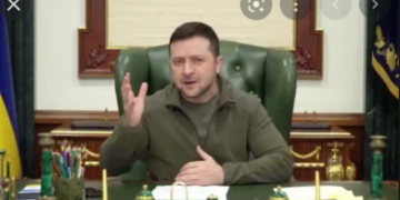 Ukrayna Devlet Başkanı Zelensky: Düşman, Kiev’e ancak hepimizi yok ederse girebilir