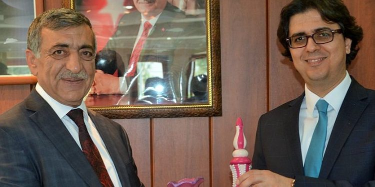 Örgütün lideri Manisa eski Savcısı H.K: HSK’ya 200 hakim ve savcının ismini Atadedeler’in hakimi Bahtiyar Çolak vermiş