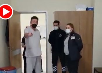 Greve tepki gösteren başhekim, özel güvenlikle doktorların odasını bastı