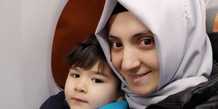 10 gün önce tutuklanan Betül Akgün, Kovid oldu: Oğluyla birlikte karantinada