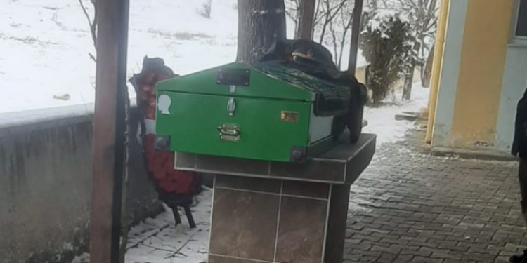 AKP zulmünden kaçarken Meriç’te donarak vefat etti: KHK’lı astsubay Yozgat’ta toprağa verildi