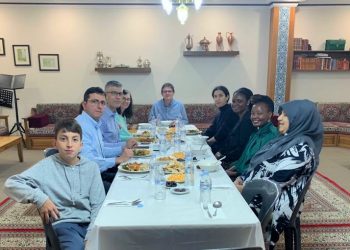 AFD, Avustralya Mülteci Konseyi Başkanı Power ve ekibini iftarda ağırladı