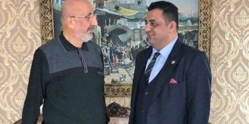 Uyuşturucu Baronu’yla resmi çıkan Akit Yazarı Dilipak: Kenevirden konuşmaya gelmişti