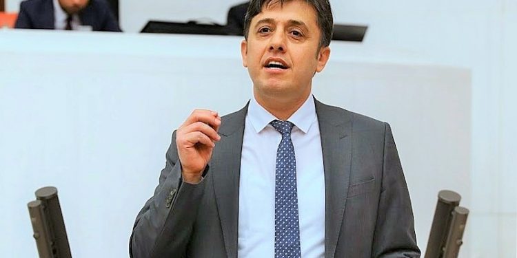 HDP sözcüsü M.Rüştü Tiryaki, AKP için: 90’lardaki cinayetleri ve bu katliamların sanıklarının tamamını akladı