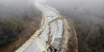 AKP’nin yolları bir bir çöküyor: Milletin milyonlarını heba ediyorlar