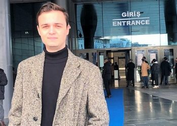 ‘Öküz saraya çıkmakla kral olmaz ama saray ahır olur’ tweetini alıntılayan öğrenci tutuklandı