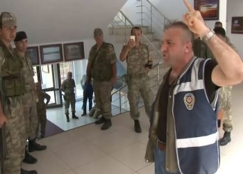 Gazeteci Cevheri Güven, işkenceyi itiraf eden Barış Dedebağı’nın arkasındaki generalleri yazdı