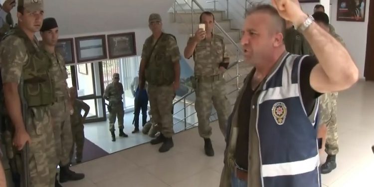 Gazeteci Cevheri Güven, işkenceyi itiraf eden Barış Dedebağı’nın arkasındaki generalleri yazdı