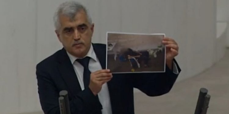 ‘Cezaevlerinde işkence yok’ diyen AKP’li Bozdağ’a tepki: 4 ayda 24 kişi ihlaller sonucu öldü