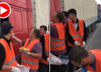 Orta Asya’da Hizmet okulu mezunları yolda kalanlara iftarlık dağıttı