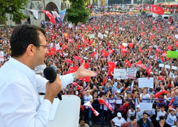 Adaylık tartışması bitiyor mu: Ekrem İmamoğlu mitinglere başladı