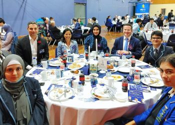 ‘Amity Koleji’nin iftarına katılmaktan onur duyuyorum’diyen Bakan Coure: Bu salonda geleceğin liderlerini görüyorum