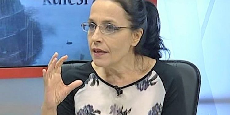 Zulümlere dikkat çeken Yazar Ayşe Hür: Türkiye’de bir kesim var ki başkasına zerre kadar acımaz