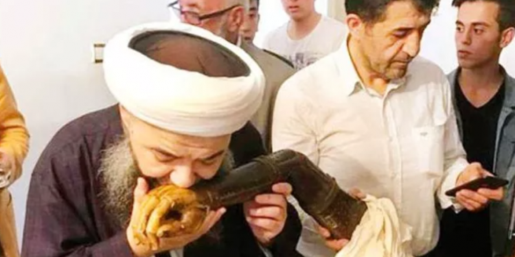 HDP’li Milletvekili Kaçmaz, Cübbeli Ahmet’e Türkçe ve Kürtçe cevap verdi: Allah belanı versin