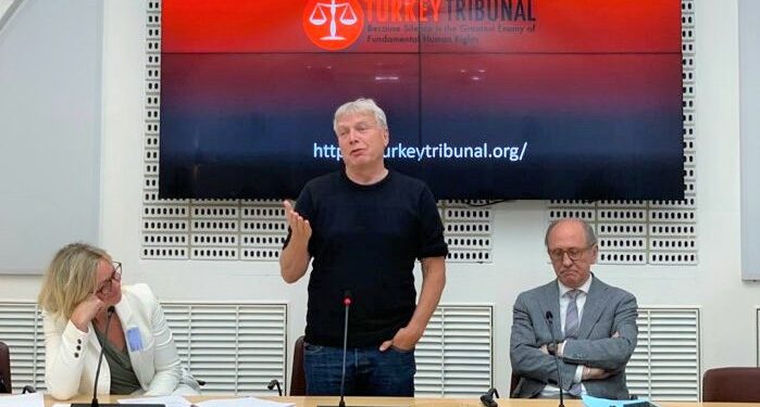 Türkiye’de demokrasi ve insan hakları, Danimarka Parlamentosu’nda