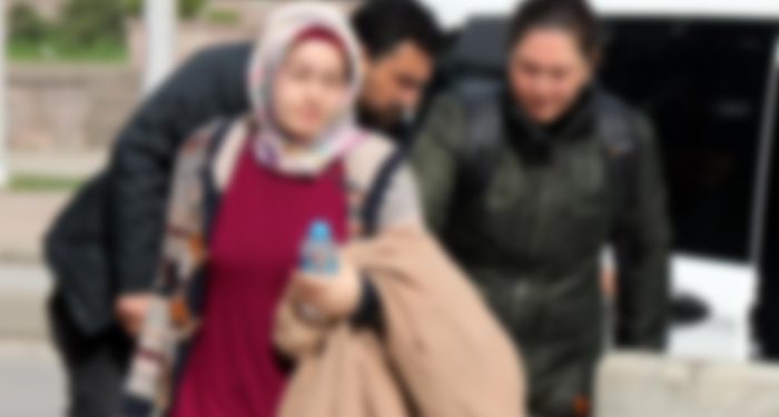 Cadı avıyla gözaltına alınan kız öğrencilere: Birlikte namaz kılıp kılmadıkları, dua edip etmedikleri soruluyor