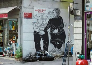 İtalyan sanatçı, askeri öğrenci Mustafa Enis Durak’ın annesine vedasını çizdi