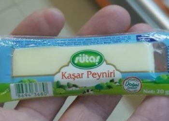 Boş baklava, dilim karpuz ve çeyrek lahanadan sonra şimdi de parmak kaşar