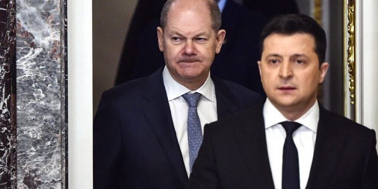 Almanya Başbakanı Olaf Scholz: Avrupa Birliği genişlemeye hazırlanmalı