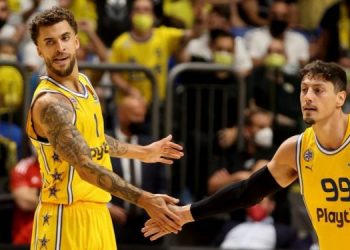 Çocukluk arkadaşları Türkiye’de rakip oldu: Wilbekin, Fenerbahçe Beko’da