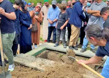 Prof. Dr. Hakan Acar, gözyaşlarıyla Kanada’da defnedildi: Gasp edilen Fatih Üniversitesi Hukuk Fakültesi Dekan Yardımcısıydı