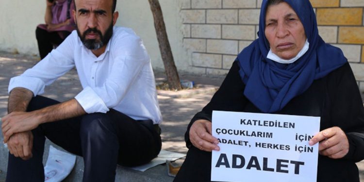 Emine Şenyaşar’a ‘Soylu ve AKP’li Yıldız’a hakaretten’ para cezası verildi