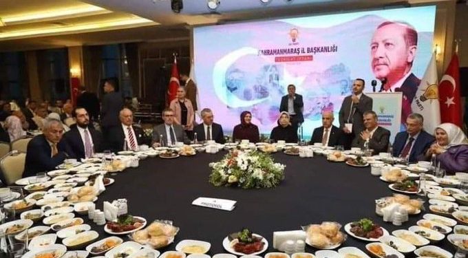 MetroPoll’e göre halkın yüzde 55’i ‘AKP zenginlerin partisi’ diyor